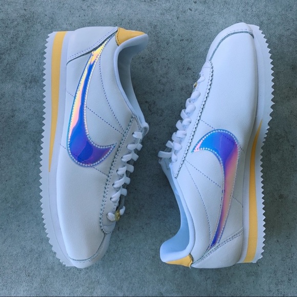 Nike Classic Cortez NWT - Picture 5 of 10